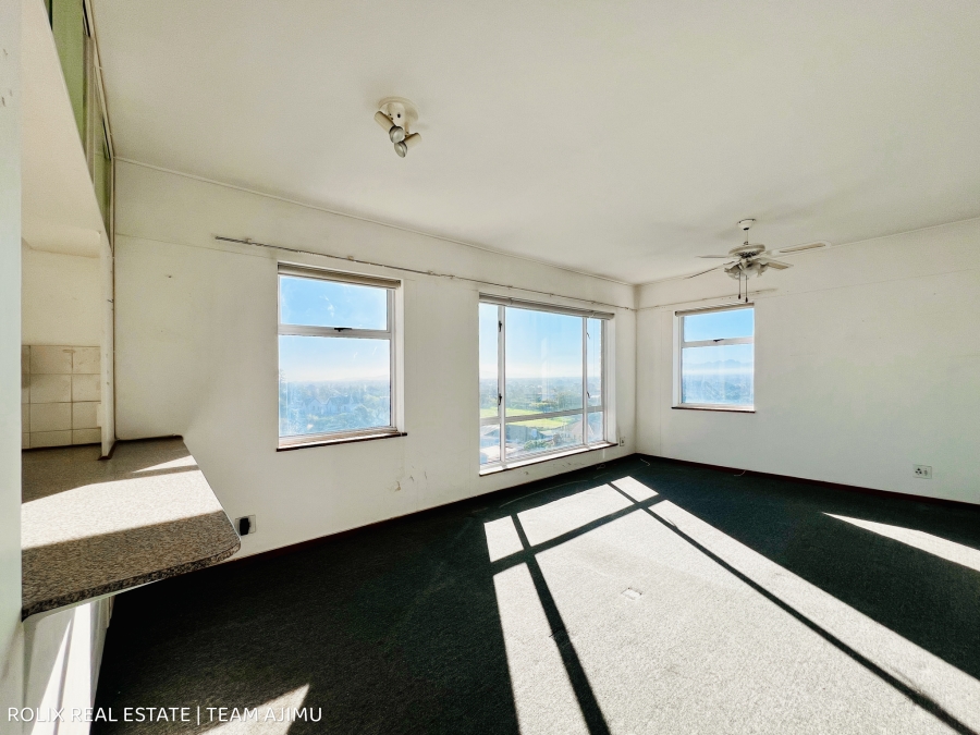 2 Bedroom Property for Sale in Wynberg Western Cape